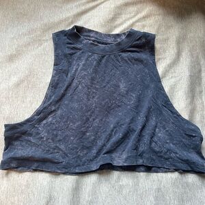 Lululemon cropped tank top